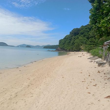 Panwa Beach Side Beachfront プーケット エクステリア 写真