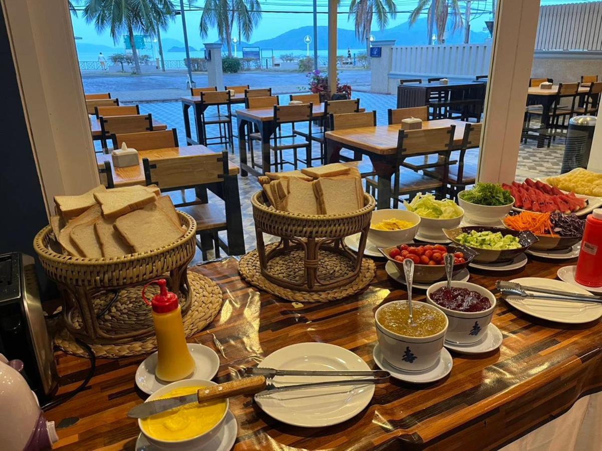Panwa Beach Side Beachfront プーケット エクステリア 写真