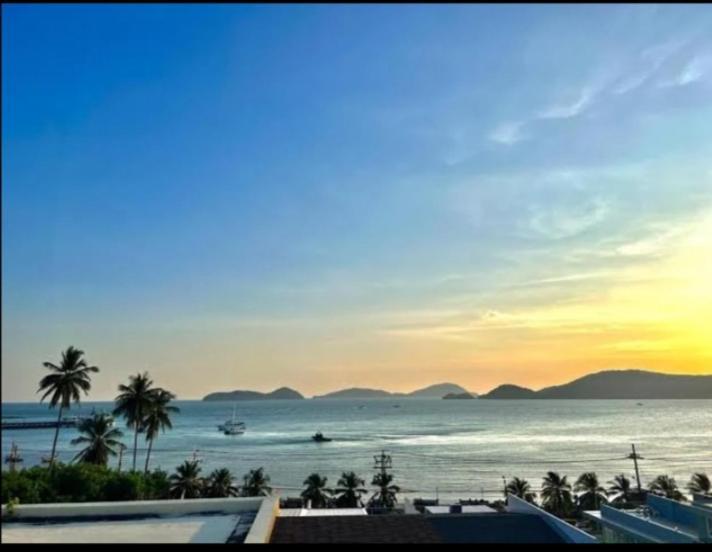 Panwa Beach Side Beachfront プーケット エクステリア 写真