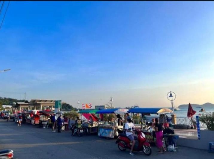 Panwa Beach Side Beachfront プーケット エクステリア 写真