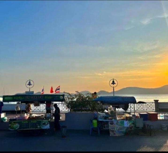 Panwa Beach Side Beachfront プーケット エクステリア 写真
